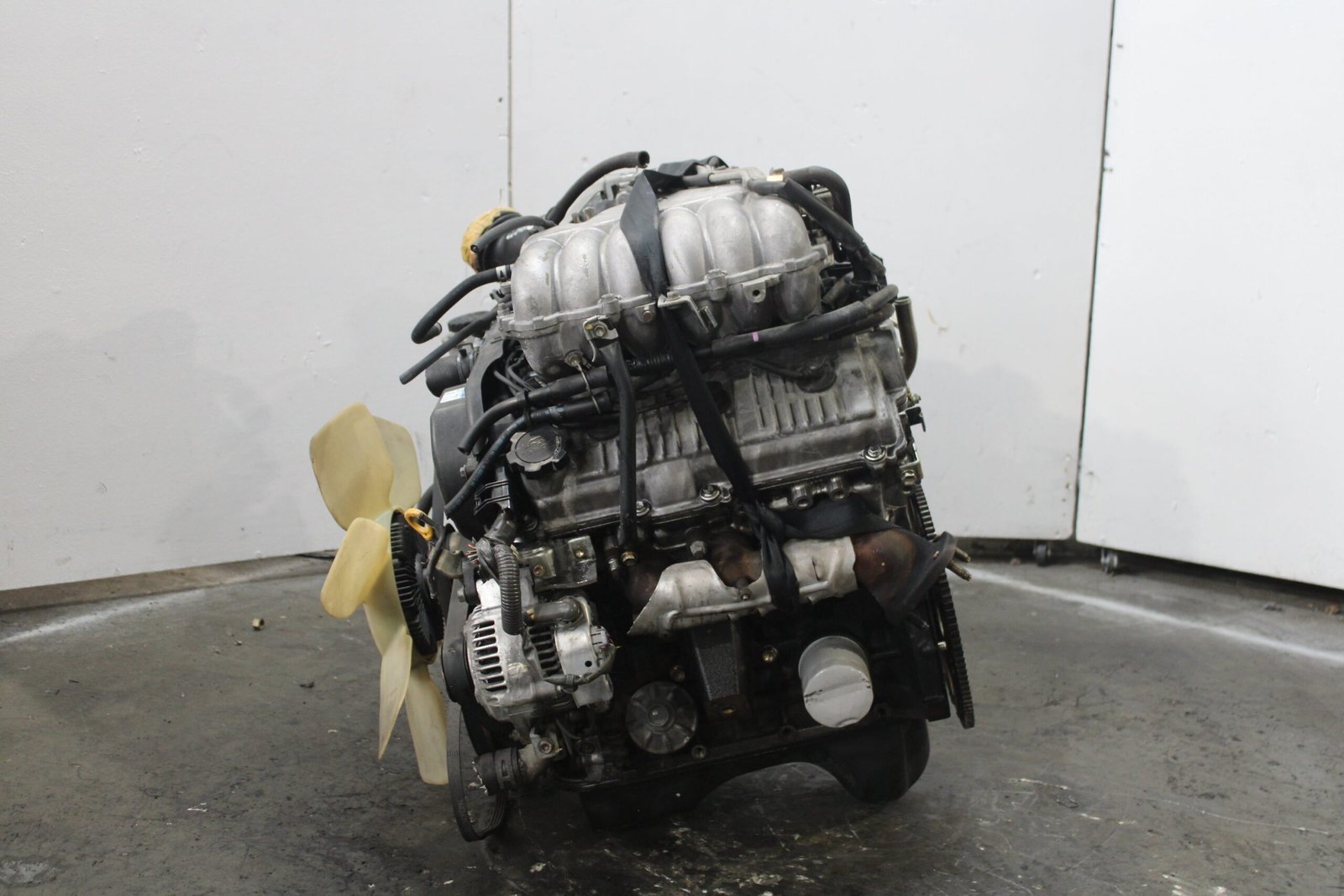 JDM Toyota 5VZFE 3.4L Engine 1995-2004 - Image 4