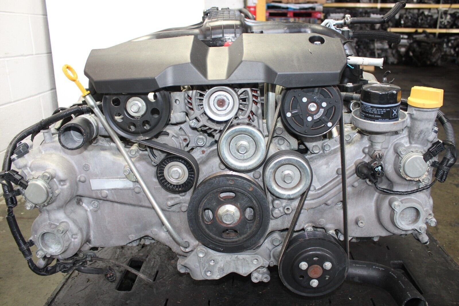 JDM 2013-2017 Subaru Legacy FB25 2.5L Engine - Image 2