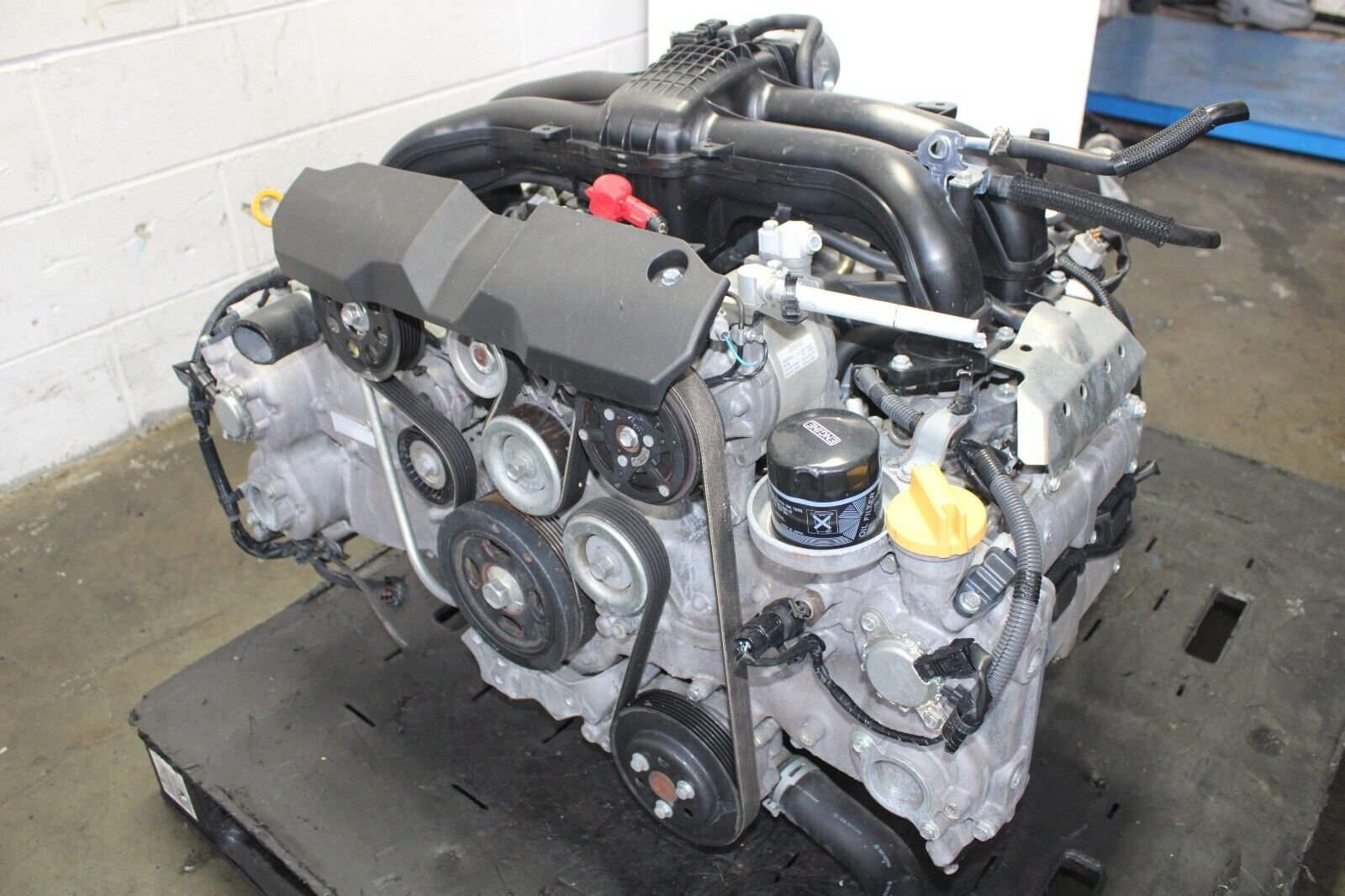 JDM 2013-2017 Subaru Legacy FB25 2.5L Engine - Image 3
