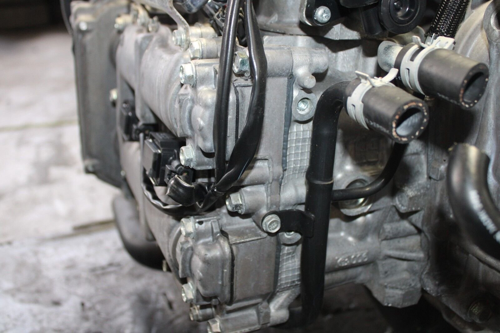 JDM 2013-2017 Subaru Legacy FB25 2.5L Engine - Image 7