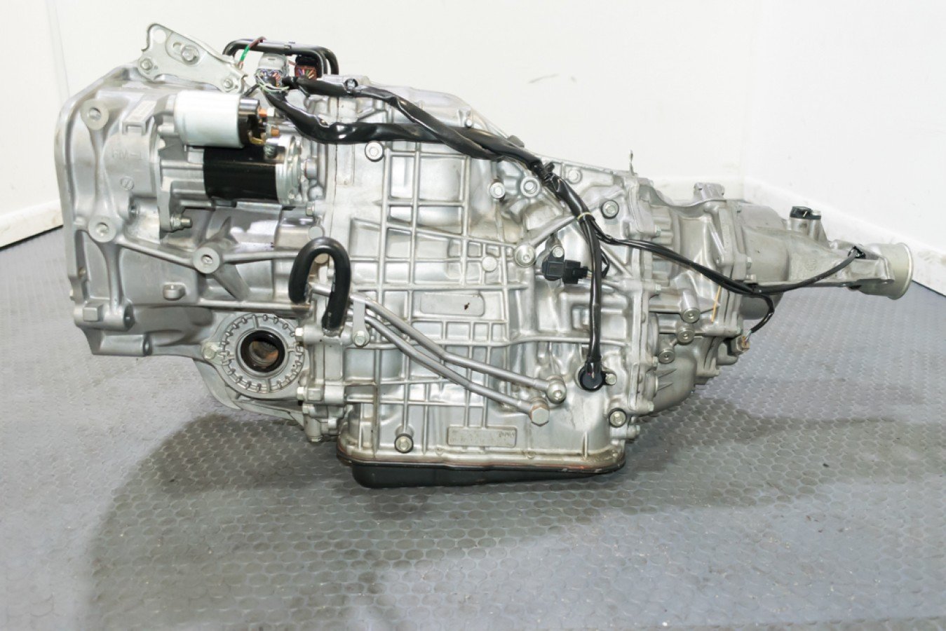 JDM 2010–2012 Subaru Legacy TR690JDJAA EJ253 2.5L Lineartronic CVT AWD Transmission – 3.70 Final Drive – Item 138 - Image 7