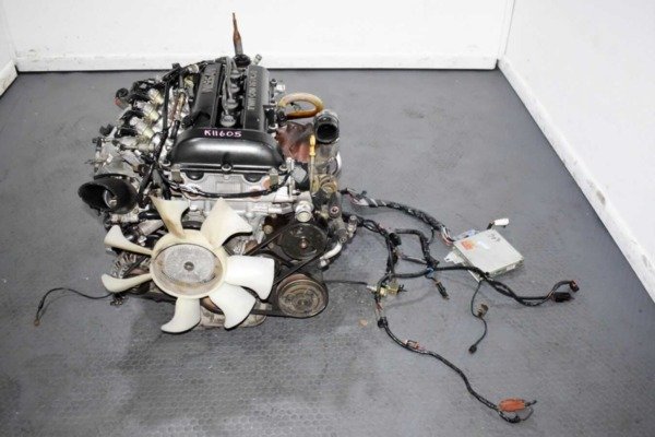 Used Clean Low Mileage Black Top Nissan Silvia S13 SR20DET with 5 Speed Transmission, ECU, Wiring Harness to fit Nissan 240SX S13 S14 S15