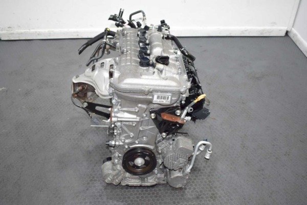 Used Clean 10-15 Toyota Prius and Lexus CT200h Hybrid 1.8L 2ZR-FXE engine for sale.