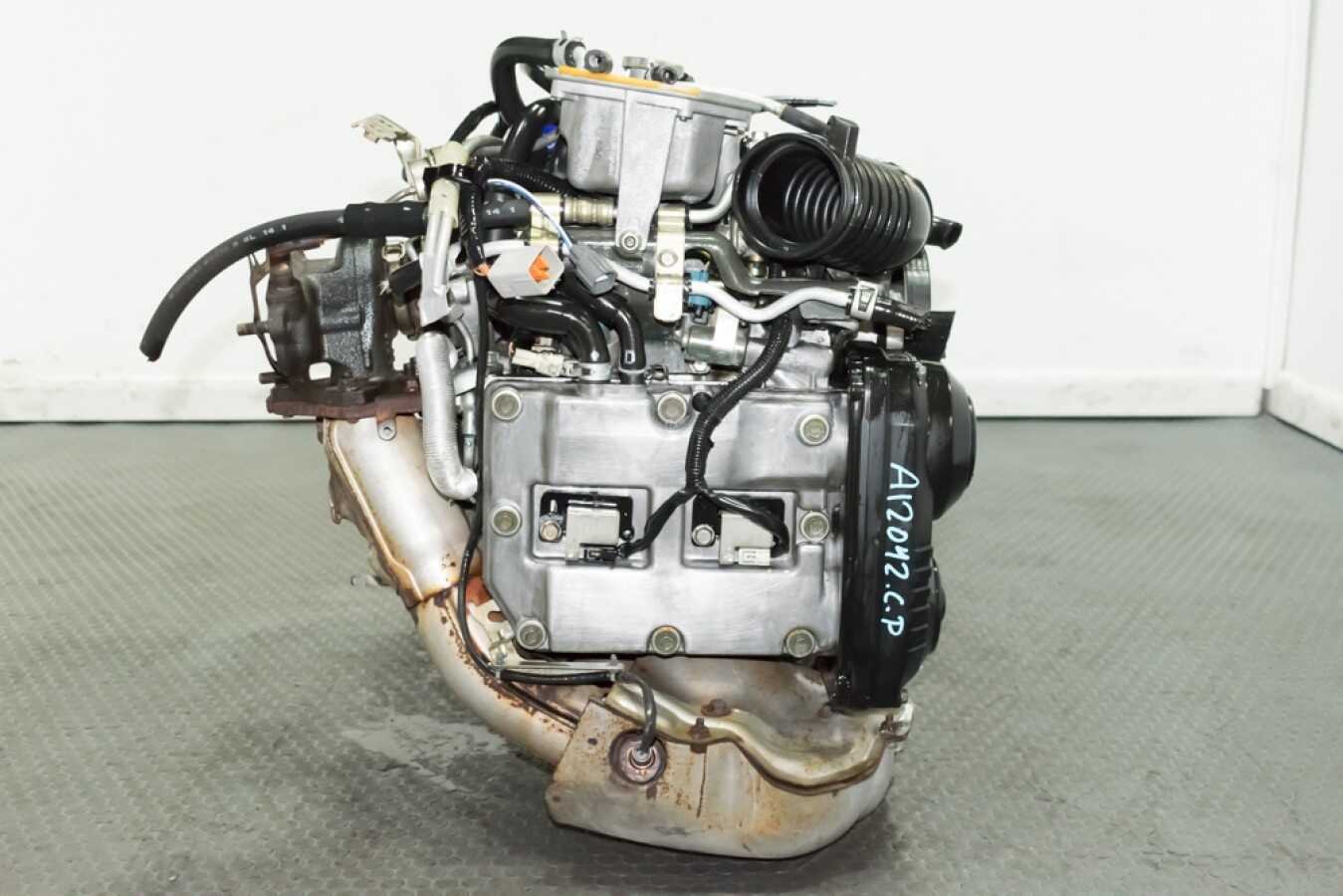 Clean Low Mileage JDM 02-05 Subaru Impreza WRX EJ205 Replacement Motor with AVCS, TGV, and TD04 Turbo for sale. - Image 5