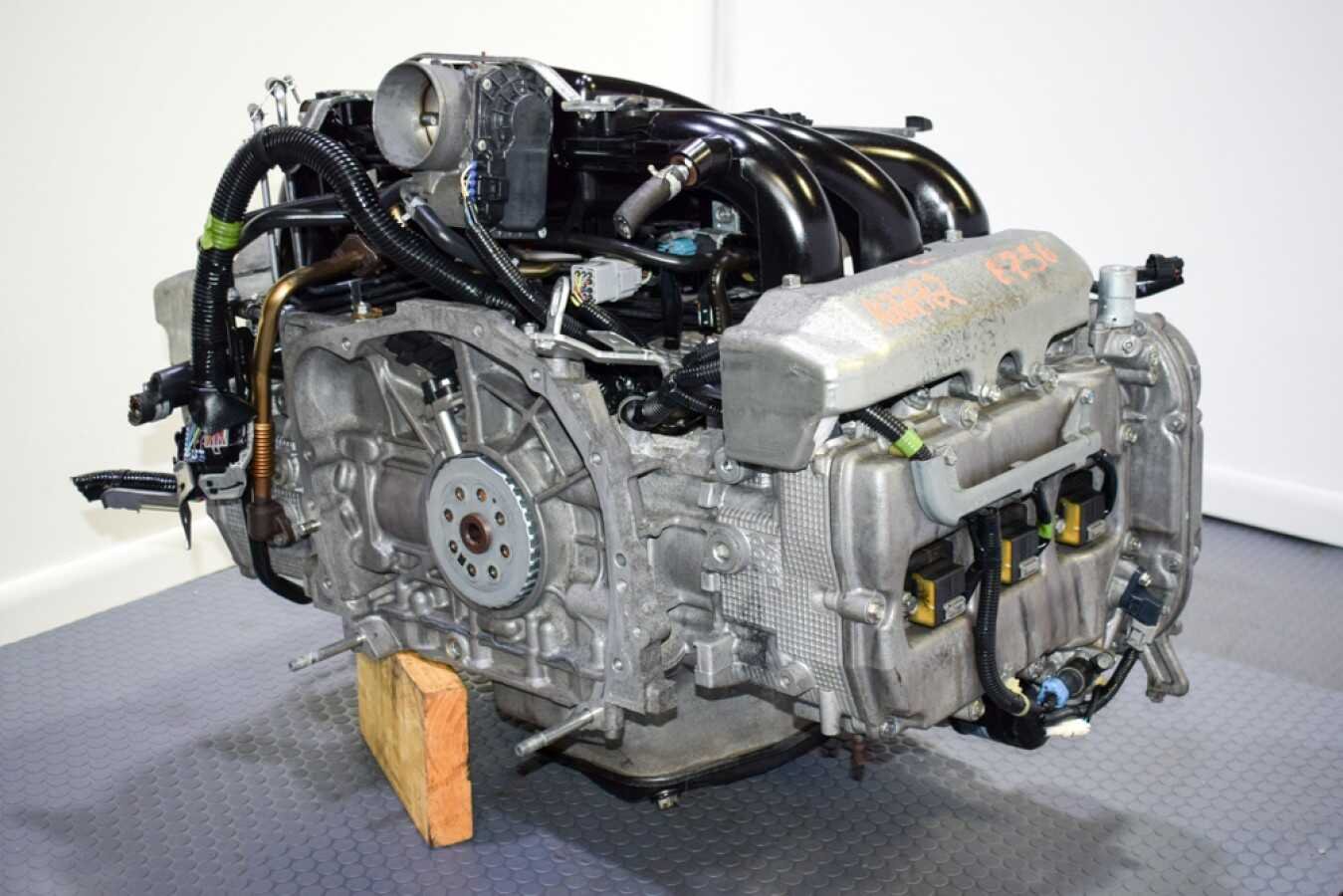 Used JDM Replacement Tribeca / Outback H6 3.6L EZ36R AVCS Non-Turbo Engine 2008-2014 - Image 5