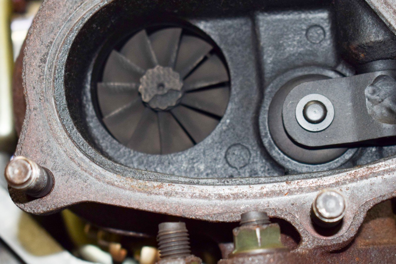 Used JDM Subaru WRX 2002-2002 Version 7 EJ207 Engine with VF30 Turbo, TMIC, Ecu for Sale. - Image 9