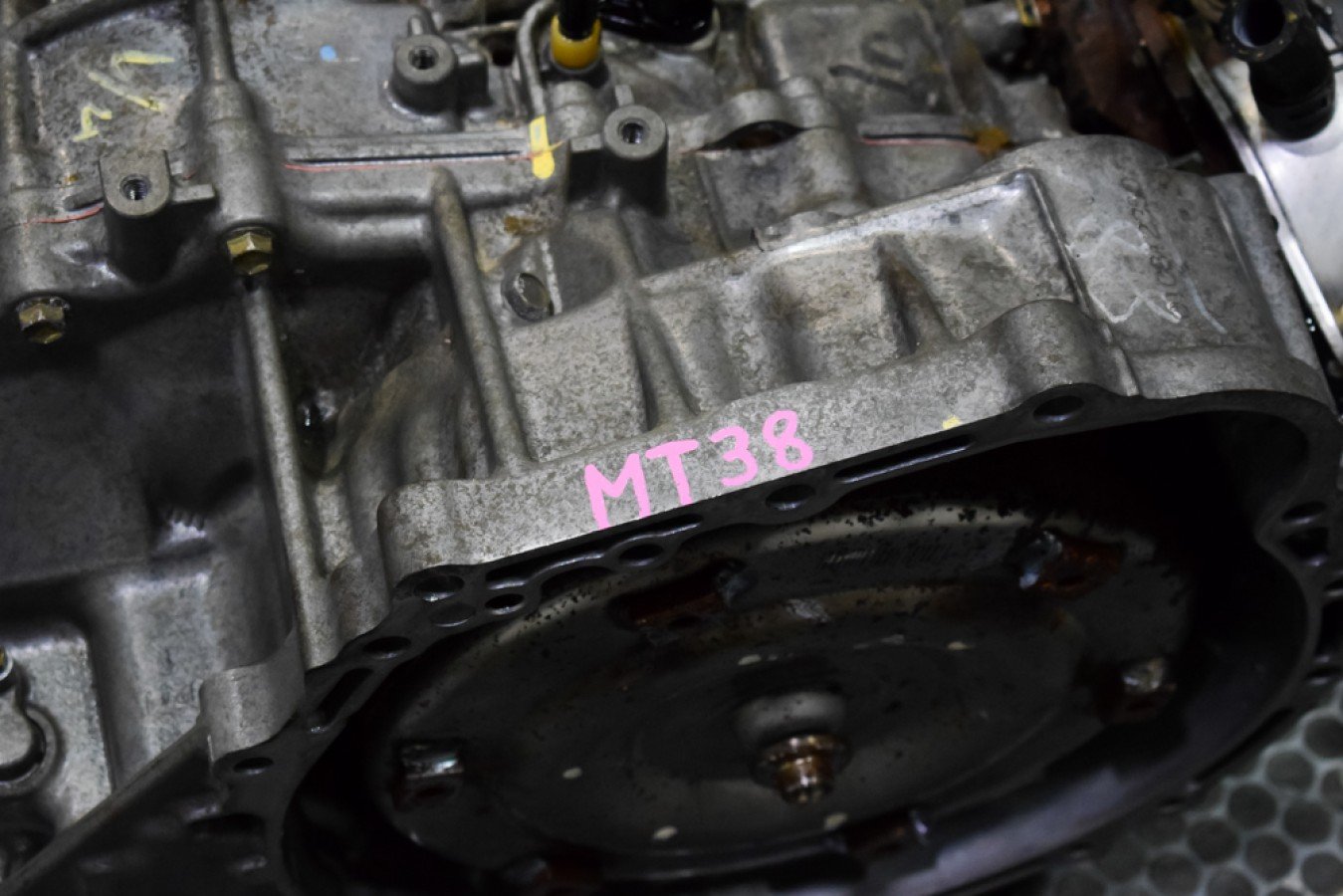 Used Clean Low Mileage 2AZ FWD Automatic Transmission for 05-08 Toyota Camry and Rav4 - Image 8