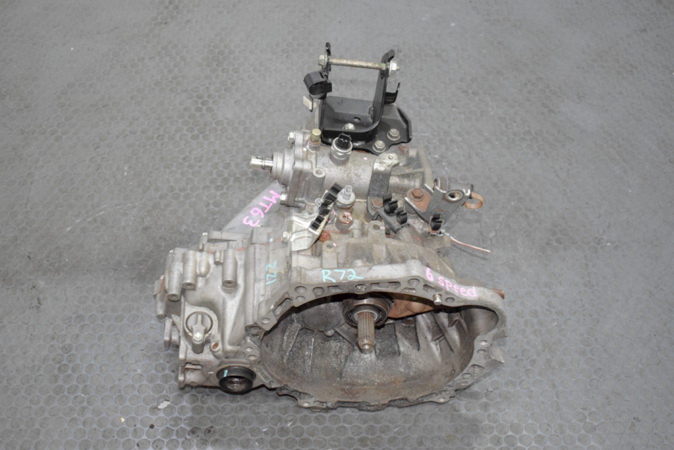 JDM 2000–2005 Toyota Celica GT-S C60 6-Speed Manual Transmission – 2ZZ-GE 1.8L