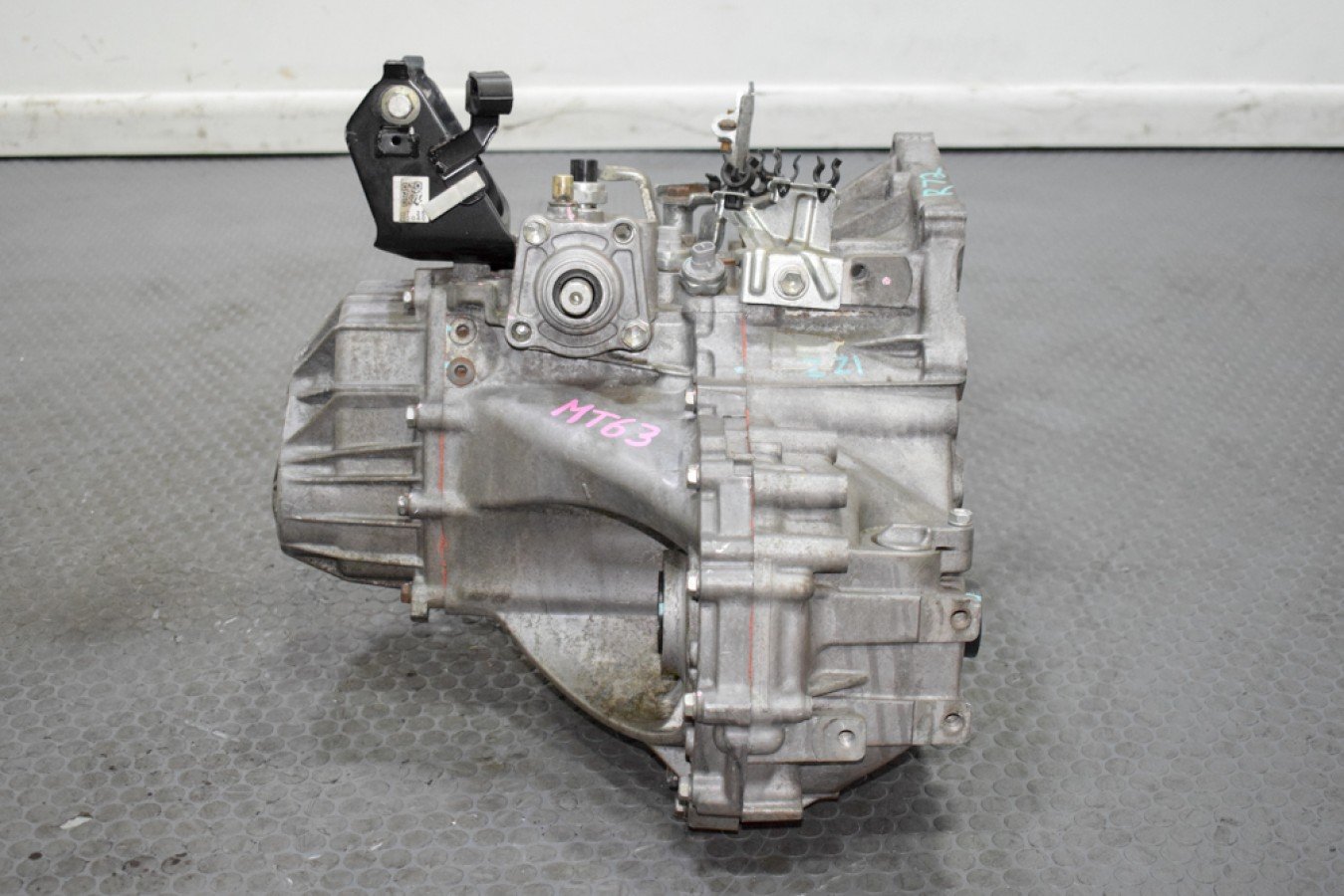 JDM 2000–2005 Toyota Celica GT-S C60 6-Speed Manual Transmission – 2ZZ-GE 1.8L - Image 4