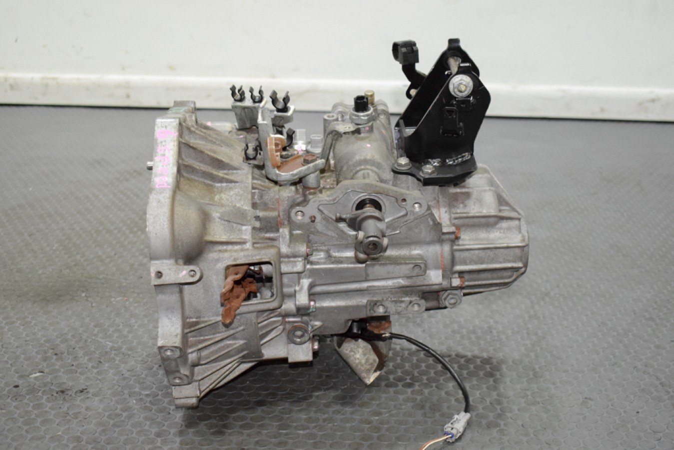 JDM 2000–2005 Toyota Celica GT-S C60 6-Speed Manual Transmission – 2ZZ-GE 1.8L - Image 6