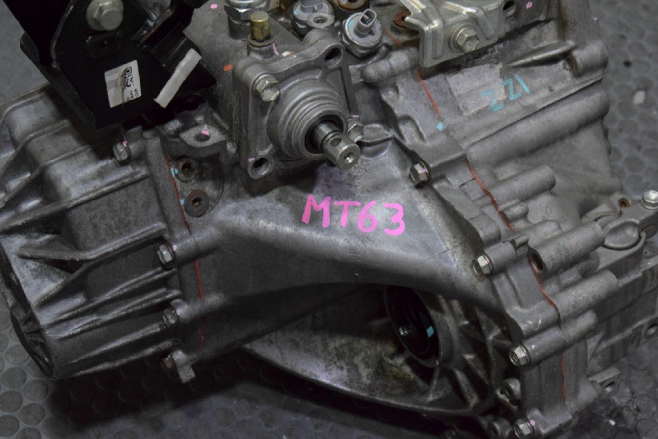 JDM 2000–2005 Toyota Celica GT-S C60 6-Speed Manual Transmission – 2ZZ-GE 1.8L - Image 8