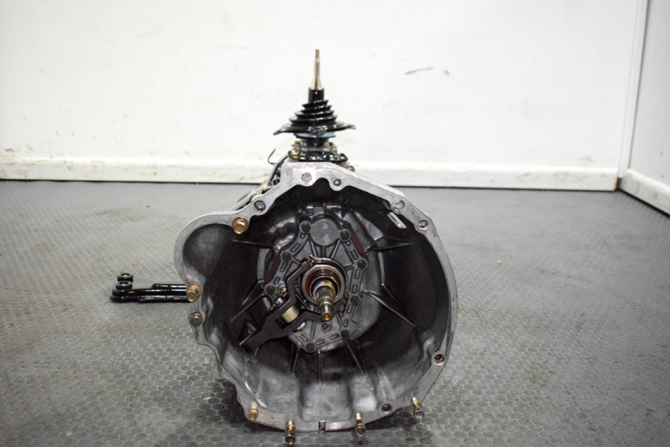 JDM 1989–1994 Nissan Skyline R32 GT-R FS5R30A 5-Speed AWD Manual Transmission – RB26DETT Push Type - Image 2