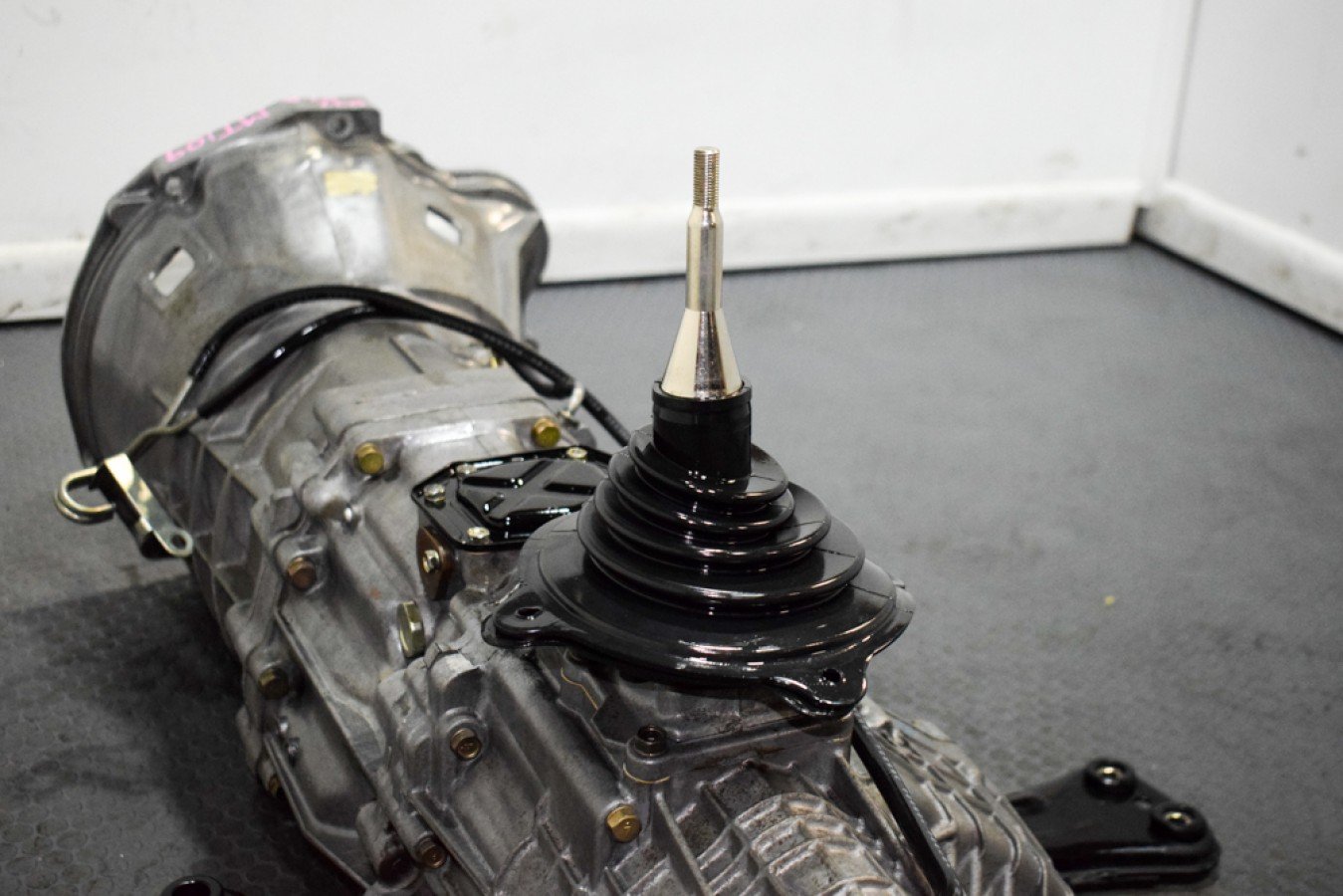 JDM 1989–1994 Nissan Skyline R32 GT-R FS5R30A 5-Speed AWD Manual Transmission – RB26DETT Push Type - Image 6