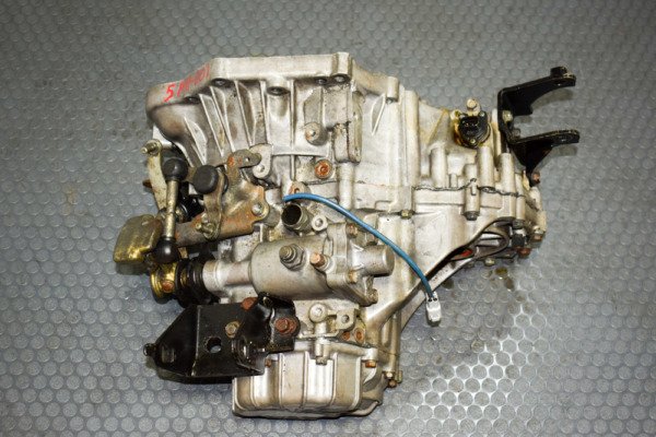 2000 to 2005 Toyota Celica 5MT Manual Transmission