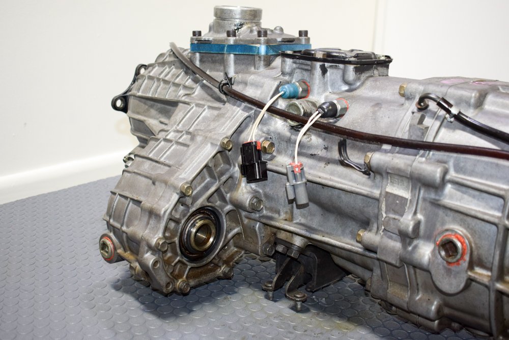 Clean Low Mileage JDM 89-94 Nissan Skyline R32 GTR AWD 5 Speed Push Type manual transmission for sale. - Image 10