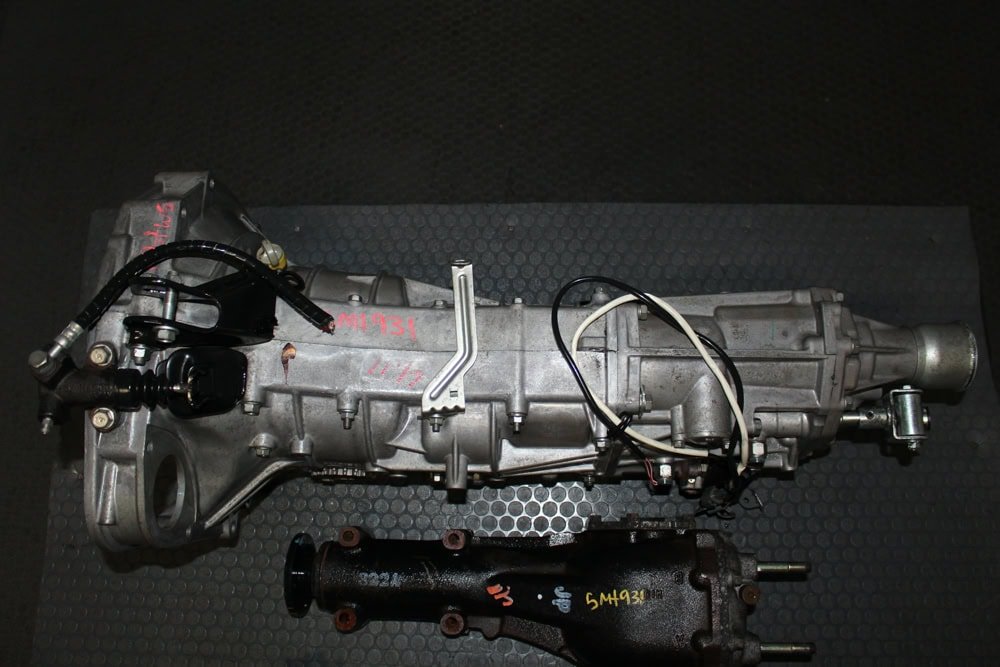 JDM 2008–2009 Subaru Legacy GT TY758V25AA 5-Speed Manual AWD Transmission + R160 4.44 Differential & Axles - Image 5