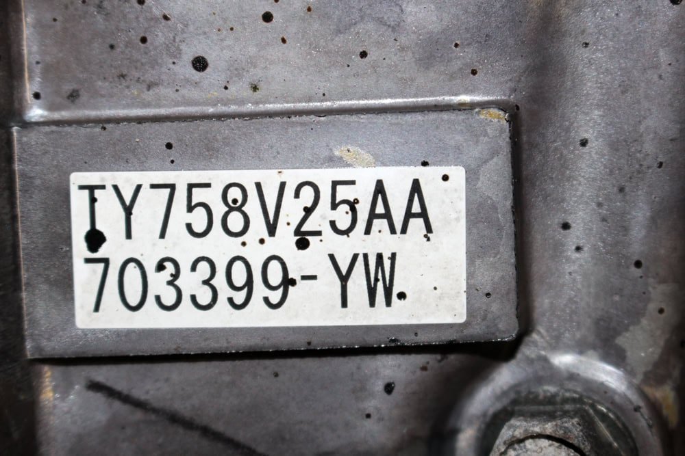 JDM 2008–2009 Subaru Legacy GT TY758V25AA 5-Speed Manual AWD Transmission + R160 4.44 Rear Differential & 4 Axles - Image 7