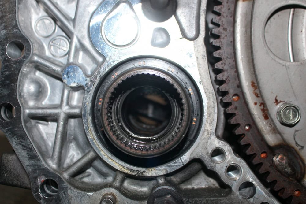 JDM 2006–2008 Toyota RAV4 U140F Automatic Transmission 2.4L 4WD AWD – Low Mileage - Image 6